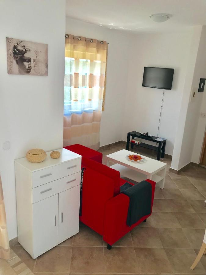 Apartment Pepa Starigrad Paklenica Exterior photo